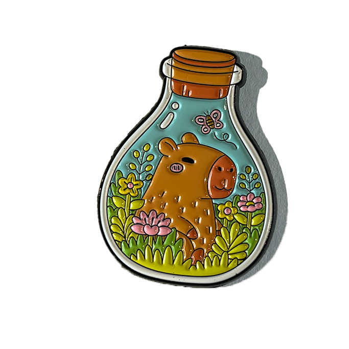 Capibara dentro de un frasco