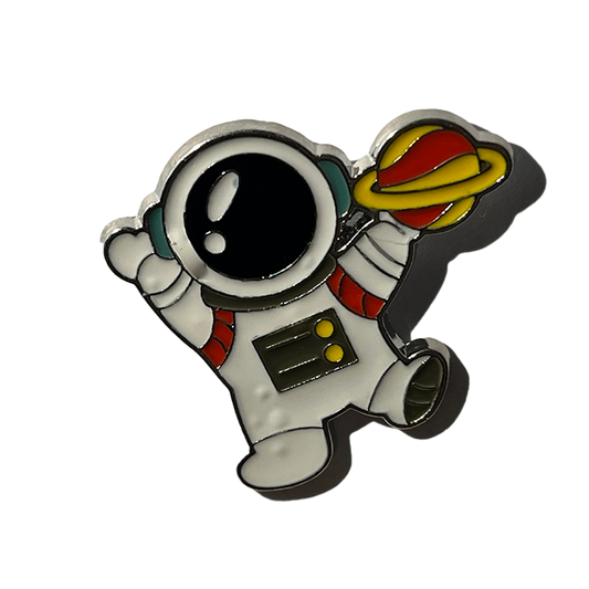 Astronauta con un planeta