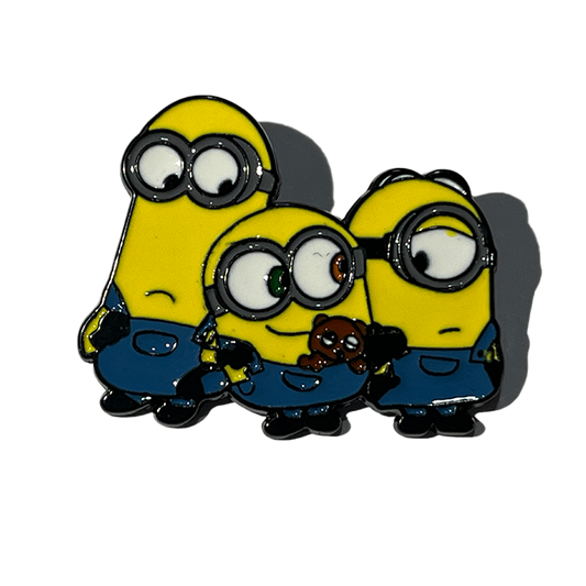 Los Minions con el osito de peluche