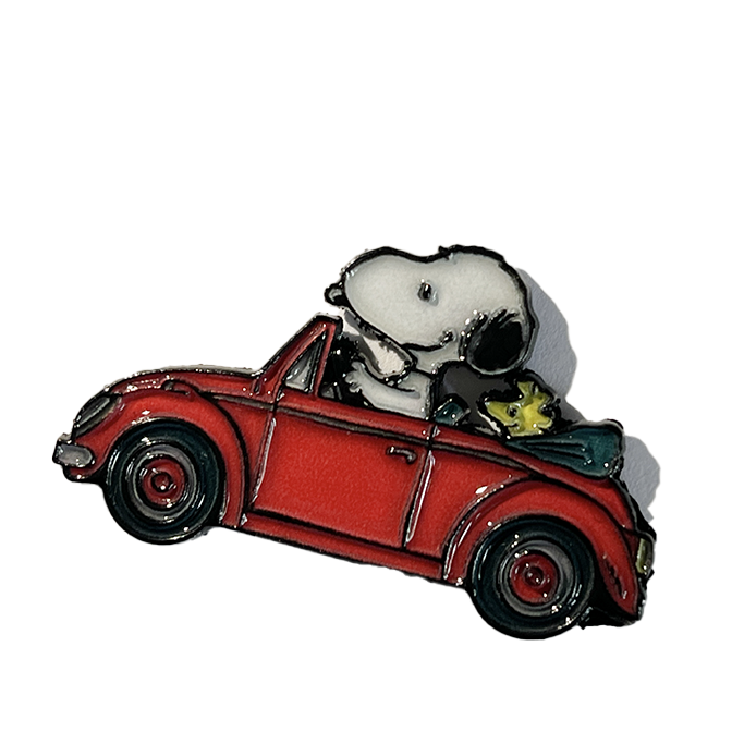 Snoopy & Woodstock en carrito rojo