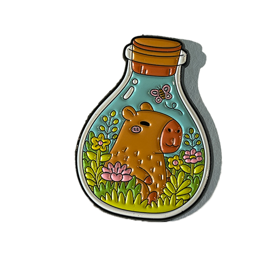 Capibara dentro de un frasco