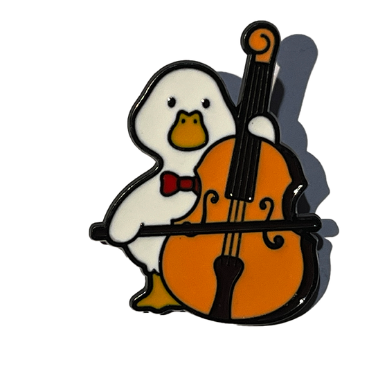 Patito tocando el chelo