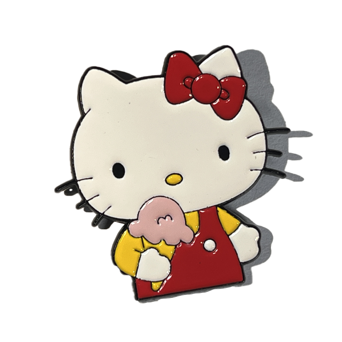 Hello Kitty comiendo helado