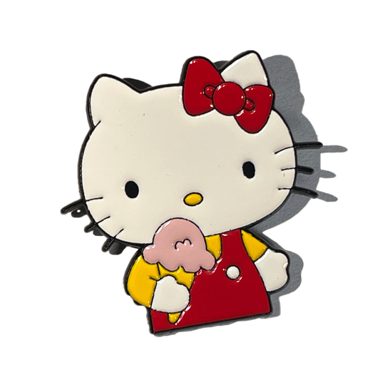 Hello Kitty comiendo helado