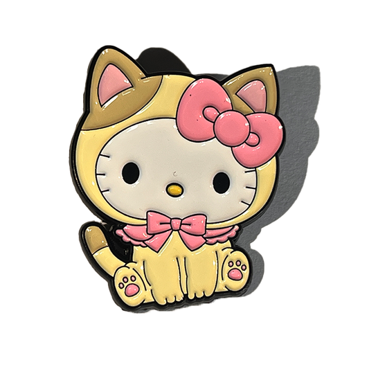 Hello Kitty vestida de gato