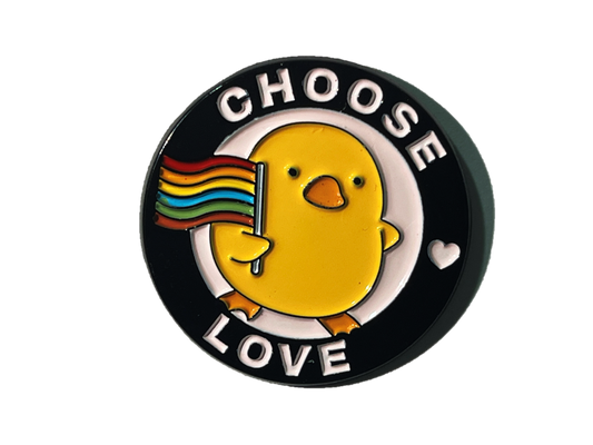 Choose Love - Pollito