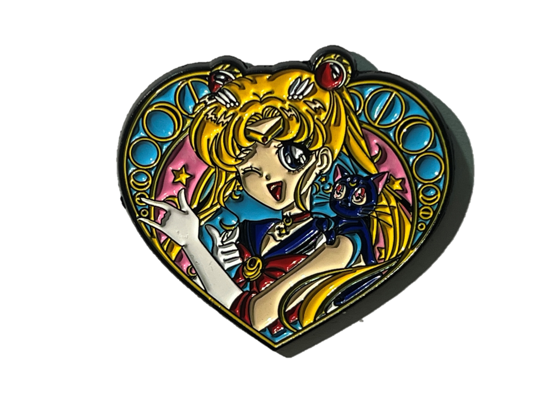 Sailor Moon dentro de un corazón